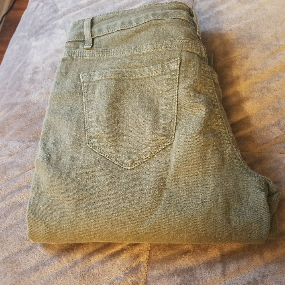 Jeans